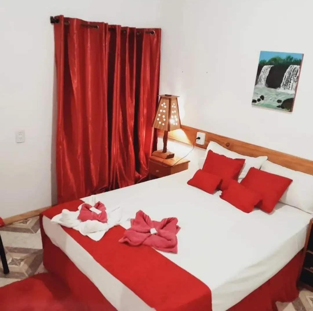 Hostel Damaris Puerto Iguazú Szoba fotó
