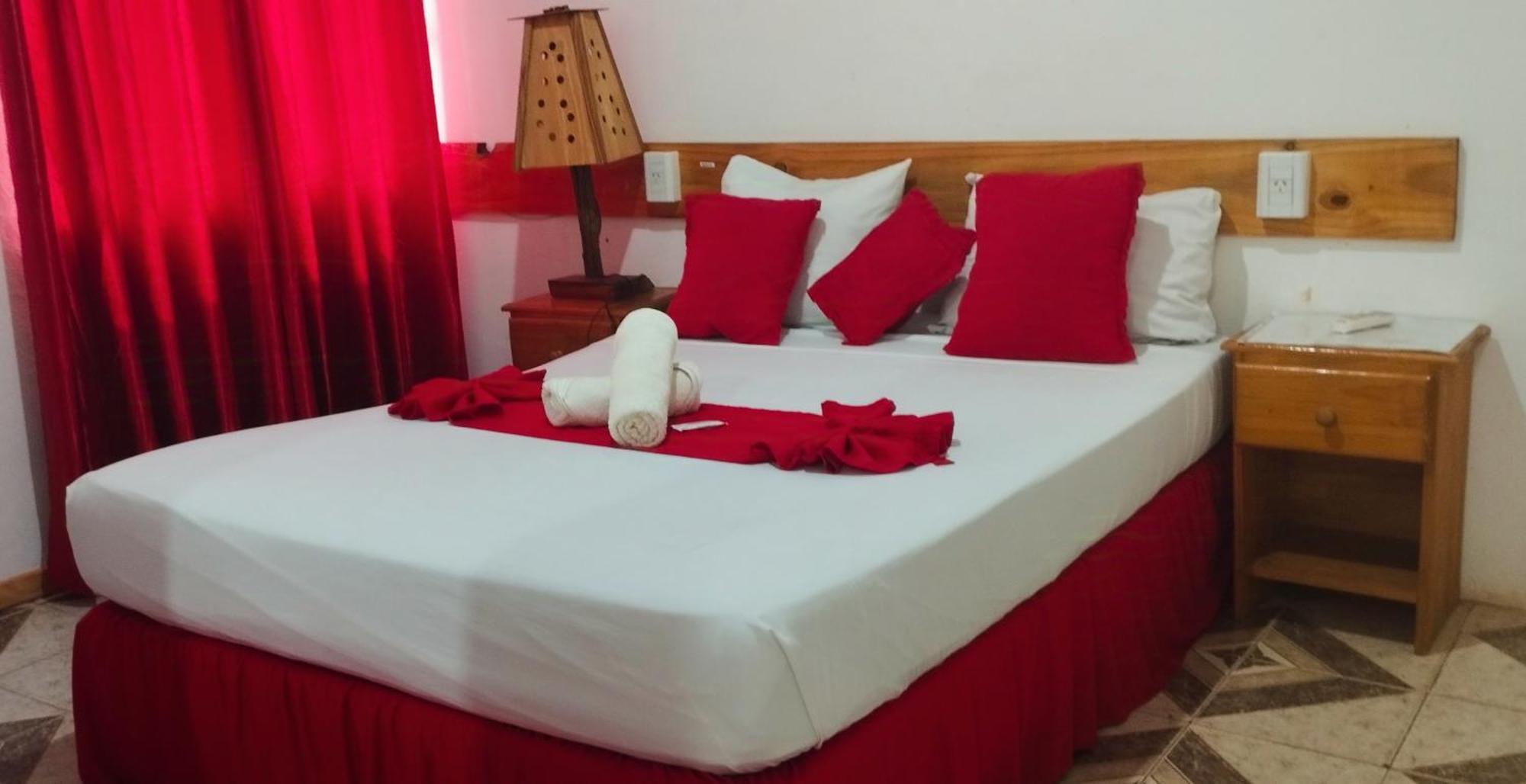 Hostel Damaris Puerto Iguazú Szoba fotó